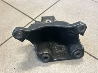 bontott AUDI A6 C6 Váltó Tartó Bak (Pozíciófüggetlen)