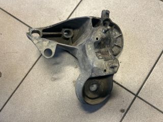 bontott AUDI A6 C6 Váltó Tartó Bak (Pozíciófüggetlen)