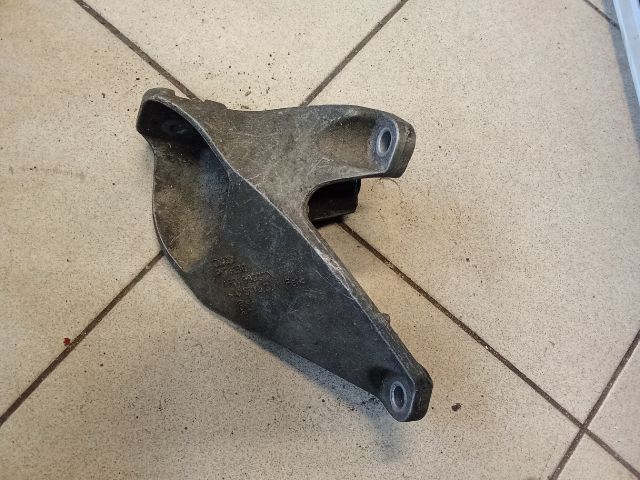 bontott AUDI A6 C6 Váltó Tartó Bak (Pozíciófüggetlen)