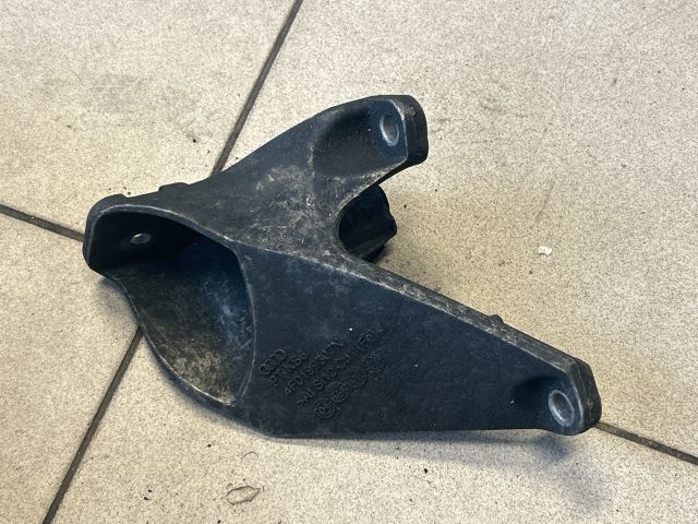 bontott AUDI A6 C6 Váltó Tartó Bak (Pozíciófüggetlen)