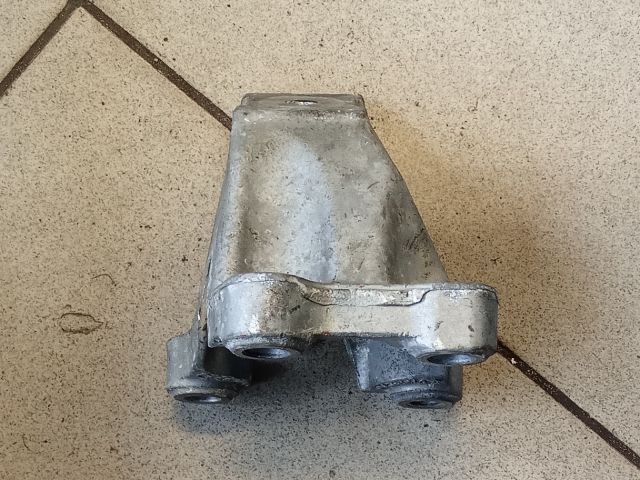 bontott AUDI A6 C6 Váltó Tartó Bak (Pozíciófüggetlen)