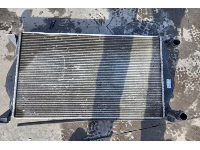 bontott AUDI A6 C6 Vízhűtő Radiátor (Klímás)