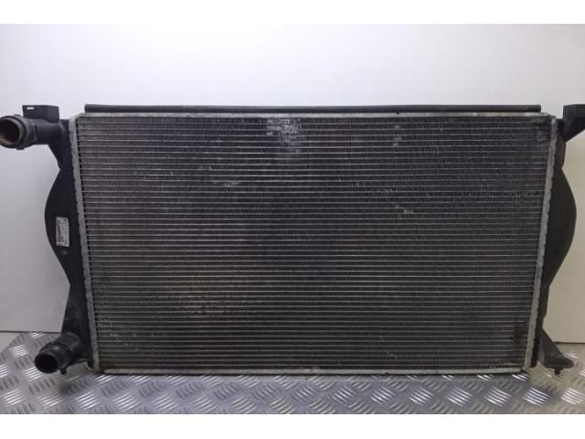 bontott AUDI A6 C6 Vízhűtő Radiátor (Nem klímás)