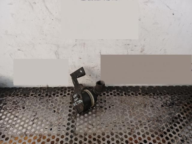 bontott AUDI A6 C6 Vízpumpa