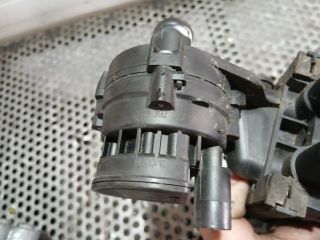 bontott AUDI A6 C6 Vízpumpa