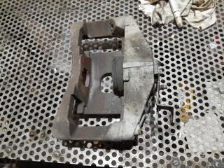 bontott AUDI A6 C6 Bal első Féknyereg Munkahengerrel