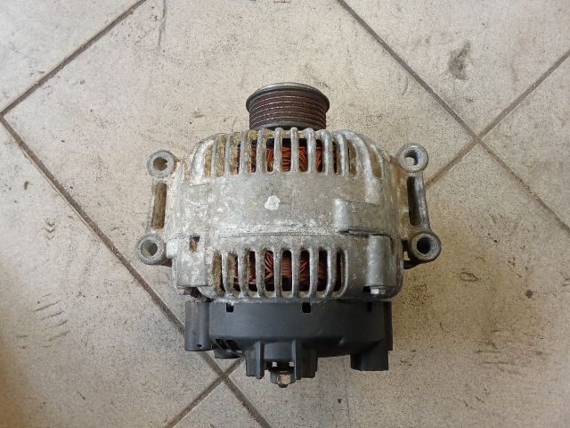 bontott AUDI A6 C6 Generátor