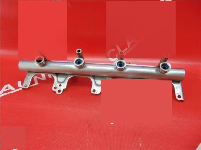 bontott AUDI A6 C6 Porlasztó Sor / Híd