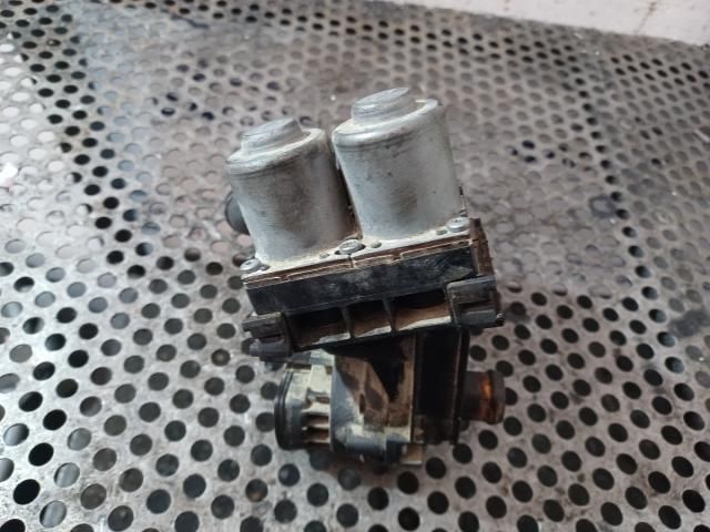 bontott AUDI A6 C6 Vízpumpa