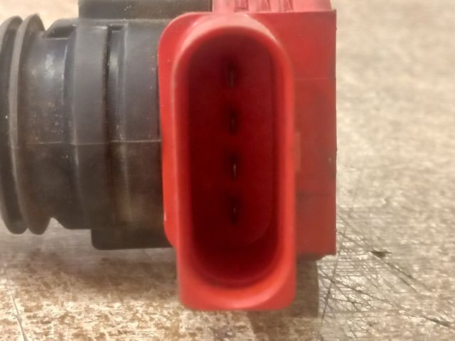 bontott AUDI A6 C6 Gyújtótrafó