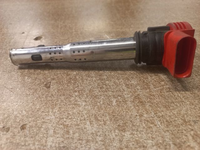 bontott AUDI A6 C6 Gyújtótrafó