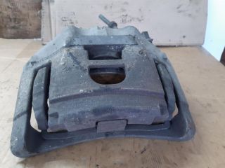 bontott AUDI A6 C6 Jobb első Féknyereg Munkahengerrel