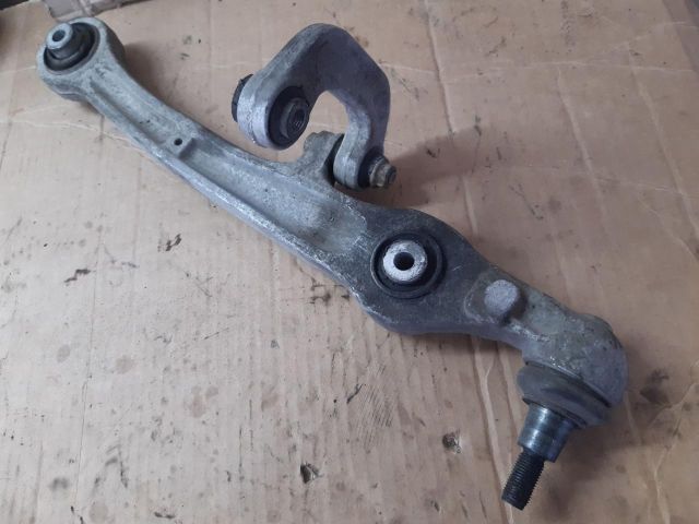 bontott AUDI A6 C6 Jobb első Lengőkar