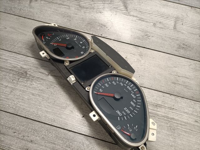 bontott AUDI A6 C6 Kilométeróra