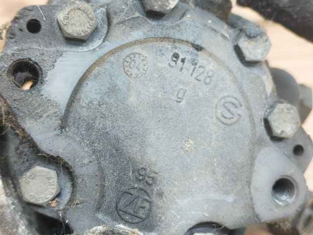 bontott AUDI A6 C6 Kormányszervó Motor (Hidraulikus)