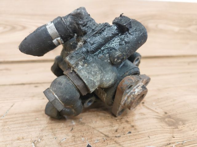 bontott AUDI A6 C6 Kormányszervó Motor (Hidraulikus)