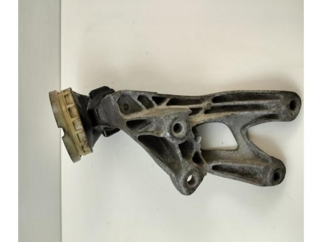 bontott AUDI A6 C6 Motor Tartó Bak (Pozíciófüggetlen)