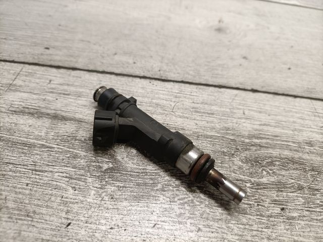 bontott AUDI A6 C6 Porlasztó (1 db)