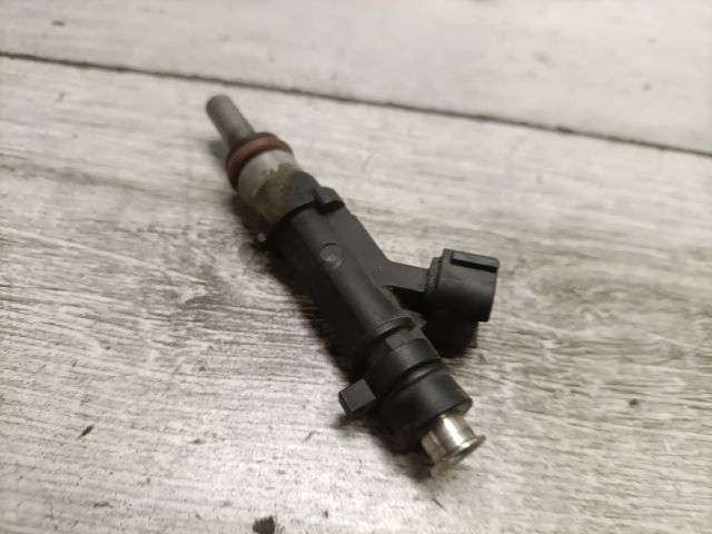 bontott AUDI A6 C6 Porlasztó (1 db)