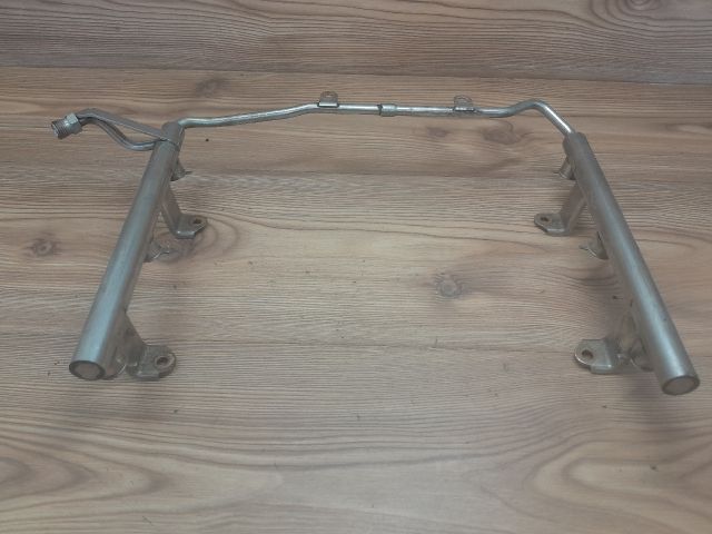 bontott AUDI A6 C6 Porlasztó Sor / Híd