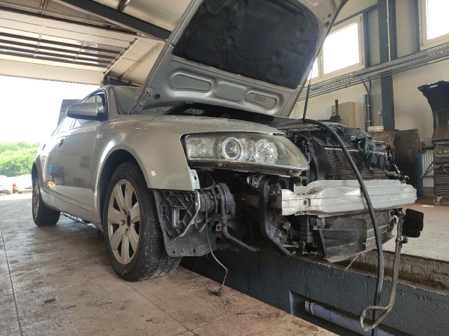 bontott AUDI A6 C6 Termosztátház