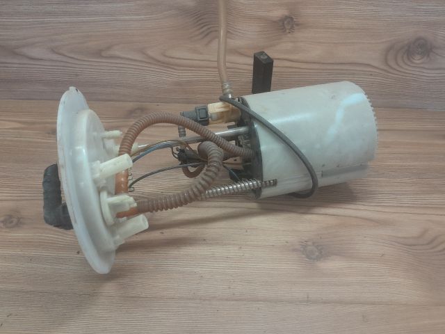 bontott AUDI A6 C6 Üzemanyag Szivattyú