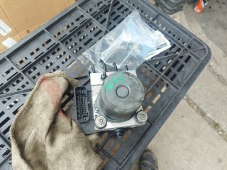 bontott AUDI A6 C6 ABS Kocka