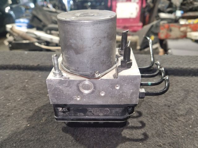 bontott AUDI A6 C6 ABS Kocka