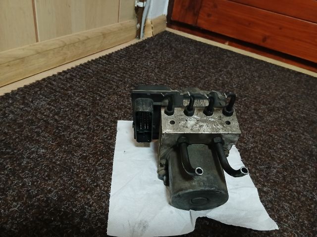 bontott AUDI A6 C6 ABS Kocka