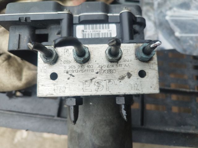 bontott AUDI A6 C6 ABS Kocka