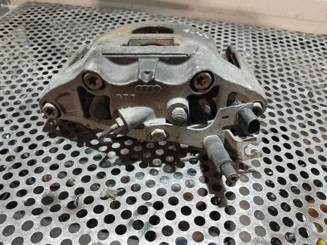 bontott AUDI A6 C6 Bal első Féknyereg Munkahengerrel