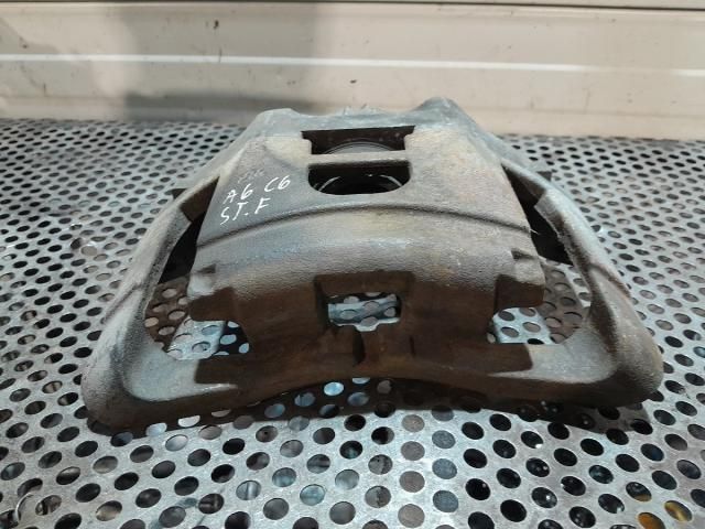 bontott AUDI A6 C6 Bal első Féknyereg Munkahengerrel