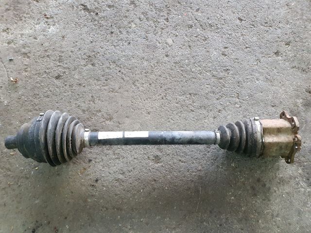 bontott AUDI A6 C6 Bal Féltengely