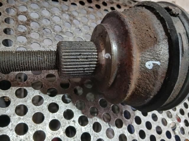 bontott AUDI A6 C6 Bal hátsó Féltengely