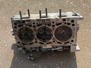 bontott AUDI A6 C6 Bal Hengerfej (V-Motor/Boxer)