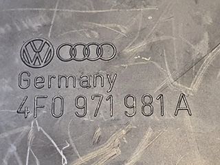 bontott AUDI A6 C6 Biztosítéktábla Motortér