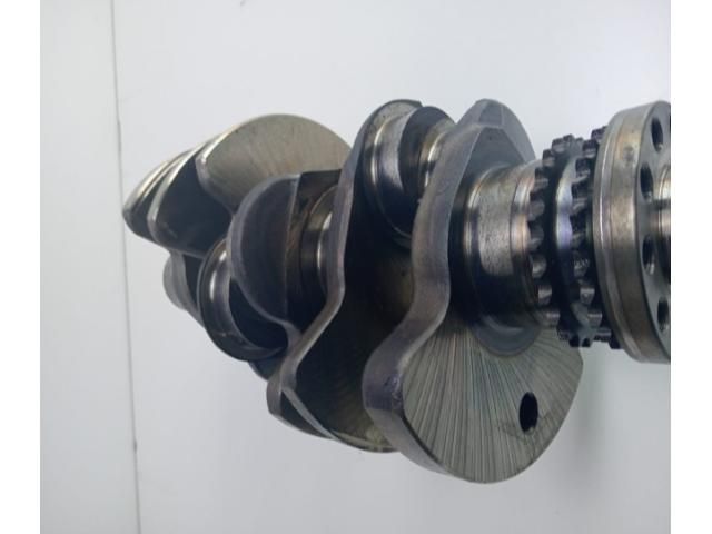 bontott AUDI A6 C6 Főtengely (Magában)