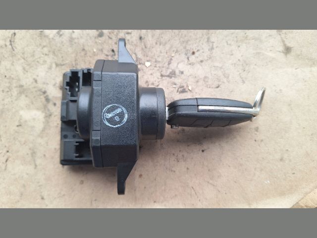 bontott AUDI A6 C6 Gyújtáskapcsoló Házzal