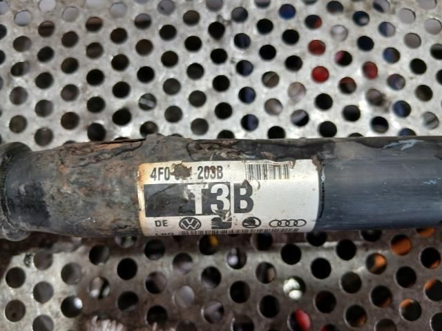 bontott AUDI A6 C6 Jobb hátsó Féltengely