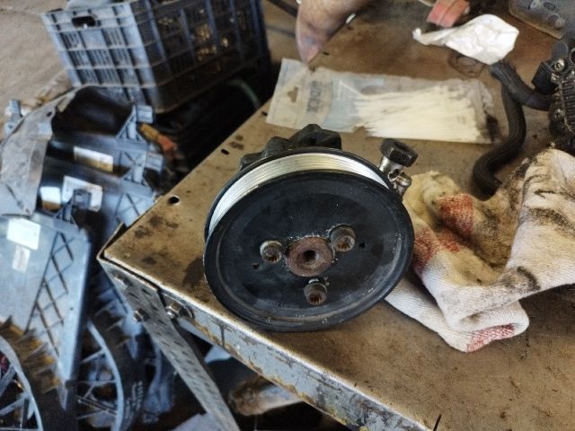 bontott AUDI A6 C6 Kormányszervó Motor (Hidraulikus)