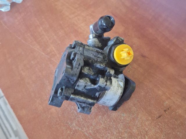 bontott AUDI A6 C6 Kormányszervó Motor (Hidraulikus)