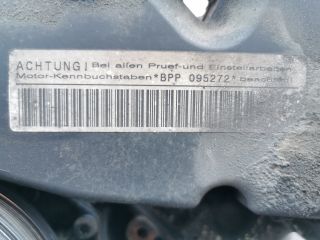 bontott AUDI A6 C6 Motor (Fűzött blokk hengerfejjel)