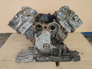 bontott AUDI A6 C6 Motor (Fűzött blokk hengerfejjel)