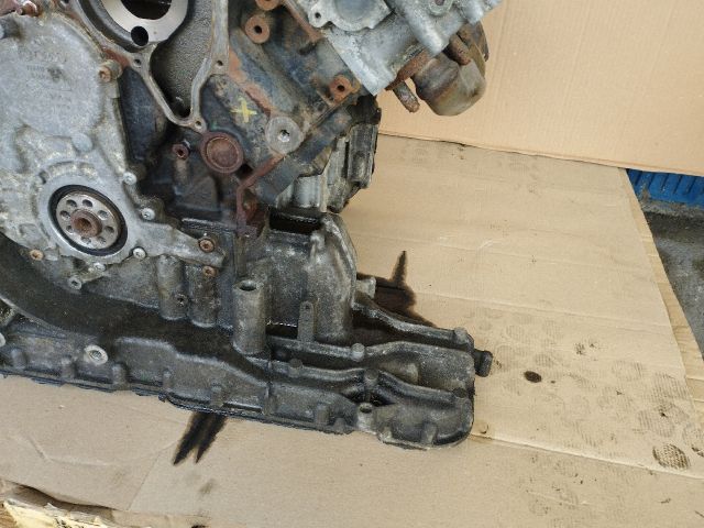 bontott AUDI A6 C6 Motor (Fűzött blokk hengerfejjel)
