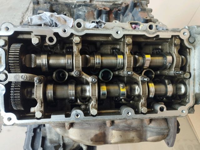 bontott AUDI A6 C6 Motor (Fűzött blokk hengerfejjel)