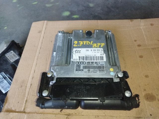 bontott AUDI A6 C6 Motorvezérlő