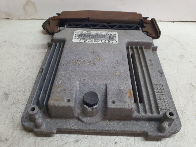 bontott AUDI A6 C6 Motorvezérlő