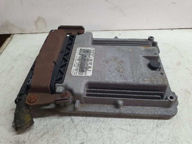 bontott AUDI A6 C6 Motorvezérlő