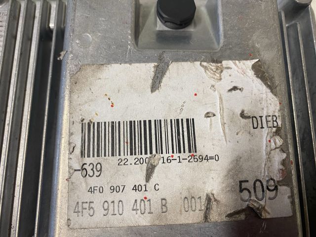 bontott AUDI A6 C6 Motorvezérlő