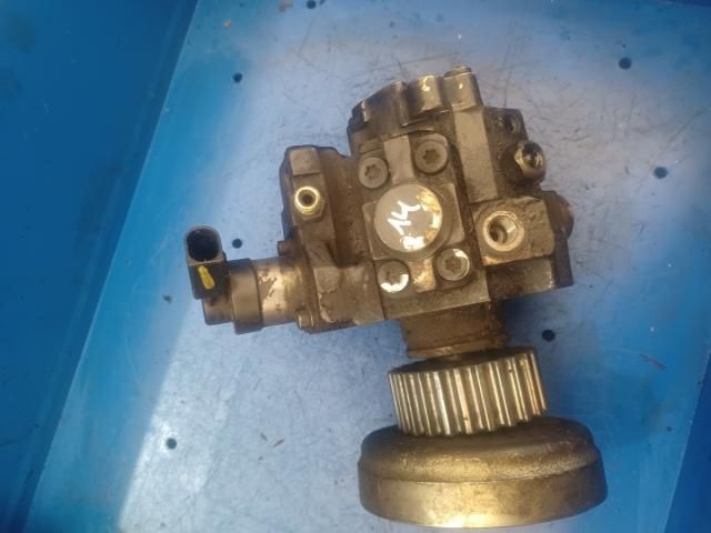 bontott AUDI A6 C6 Nagynyomású Szivattyú